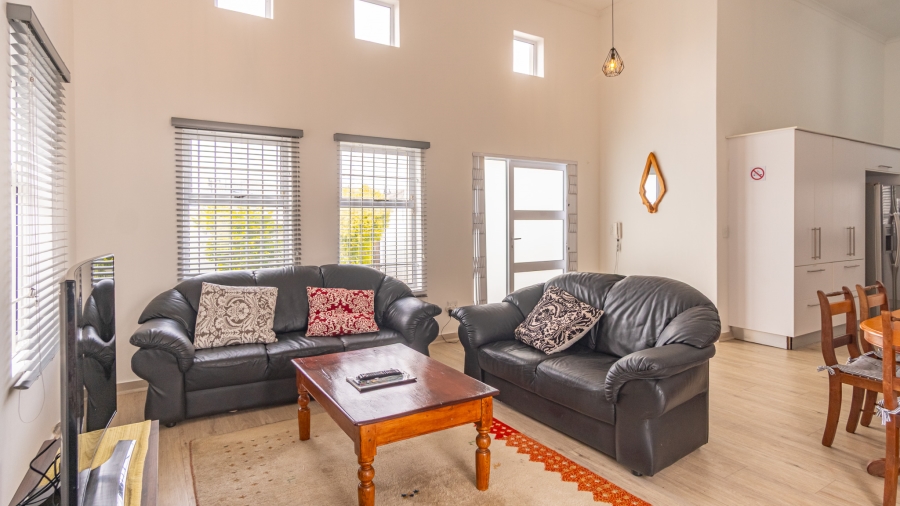 3 Bedroom Property for Sale in Parklands North Western Cape
